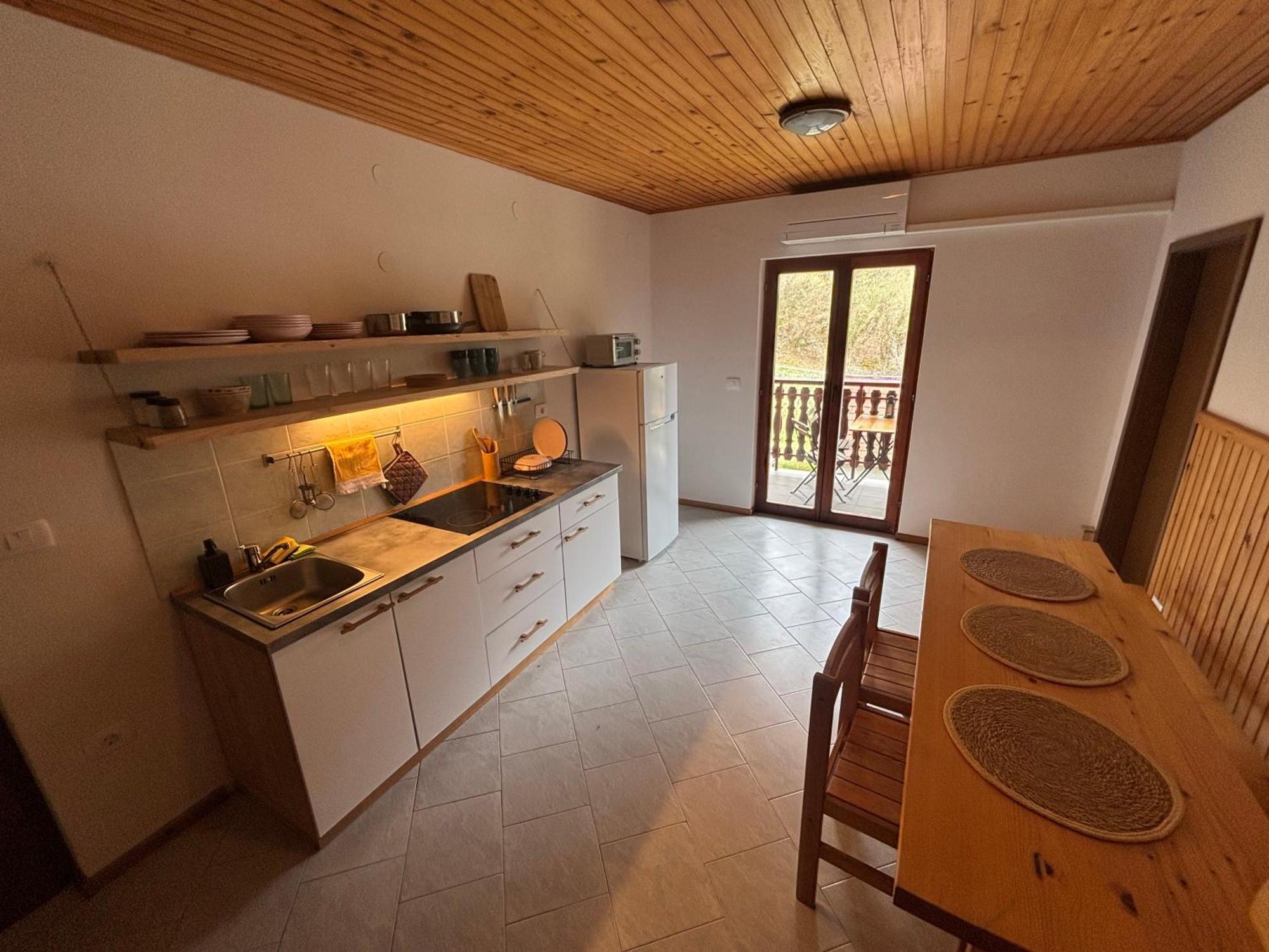 Hisa Patricija Apartman Soča Kültér fotó